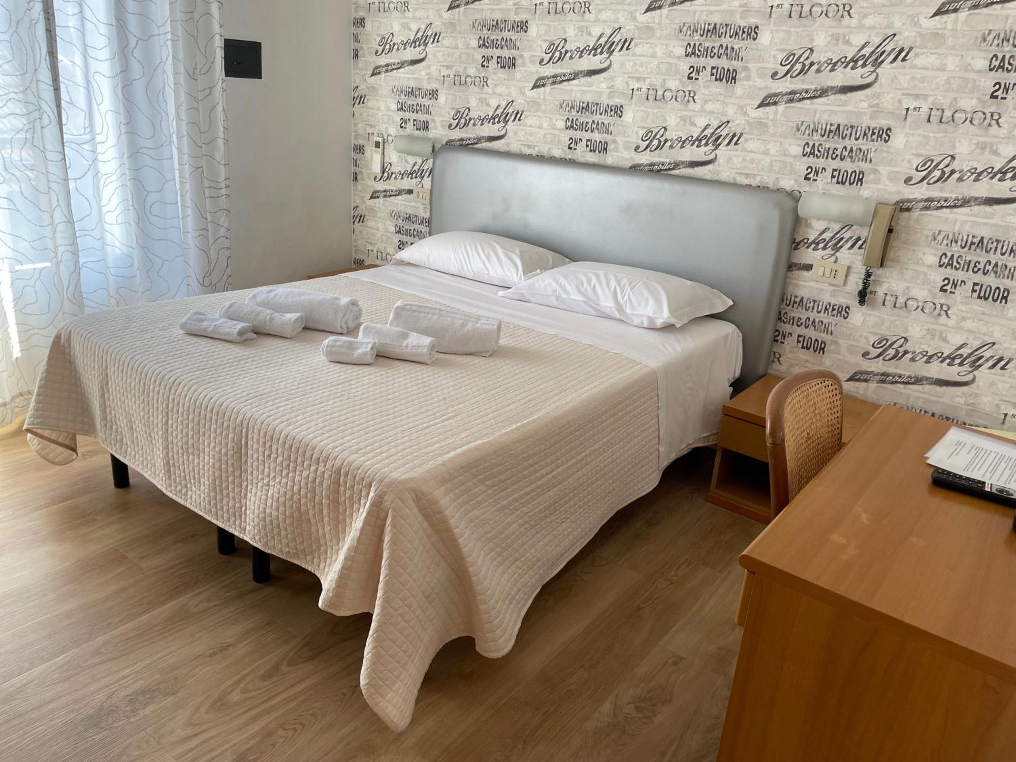 Hotel Barbiani Riccione Exteriör bild